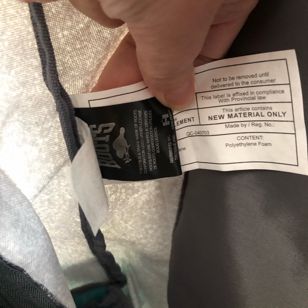 NWT Roots Student Backpack - grey / mint - Picture 10 of 13
